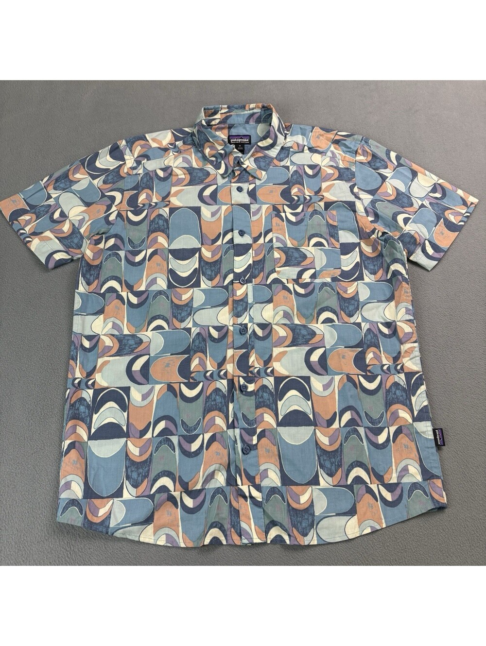Patagonia Patterned Organic Cotton Button Up Go To Shirt Short Sleeve Medium